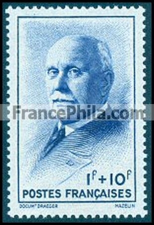 France stamp Yv. 570