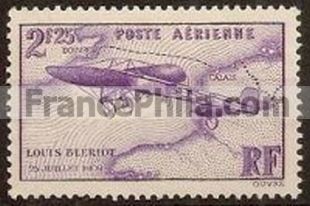 France Airmail stamp Yv. 7
